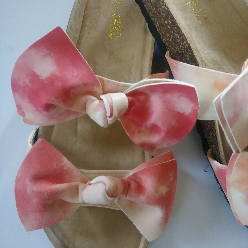 đ„Double Bow Sandals - Picture 3 of 4